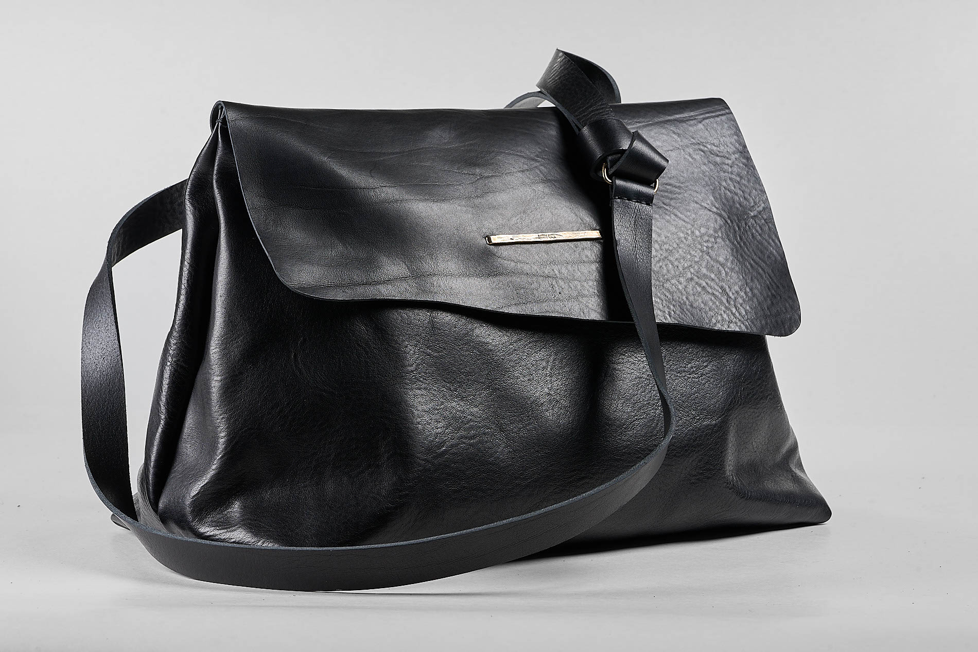 daniele basta leather and silver bags - 45
